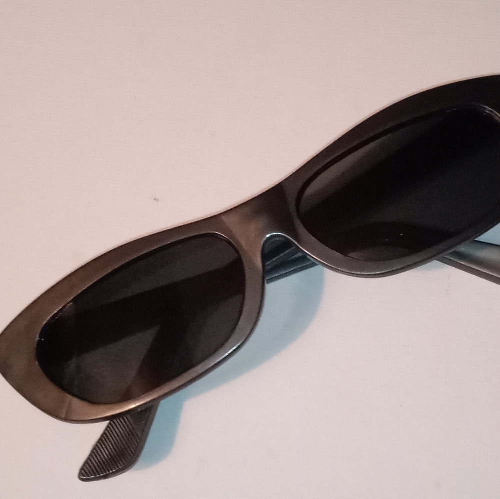 Rare Vintage Gray Willson Sunglasses NOS